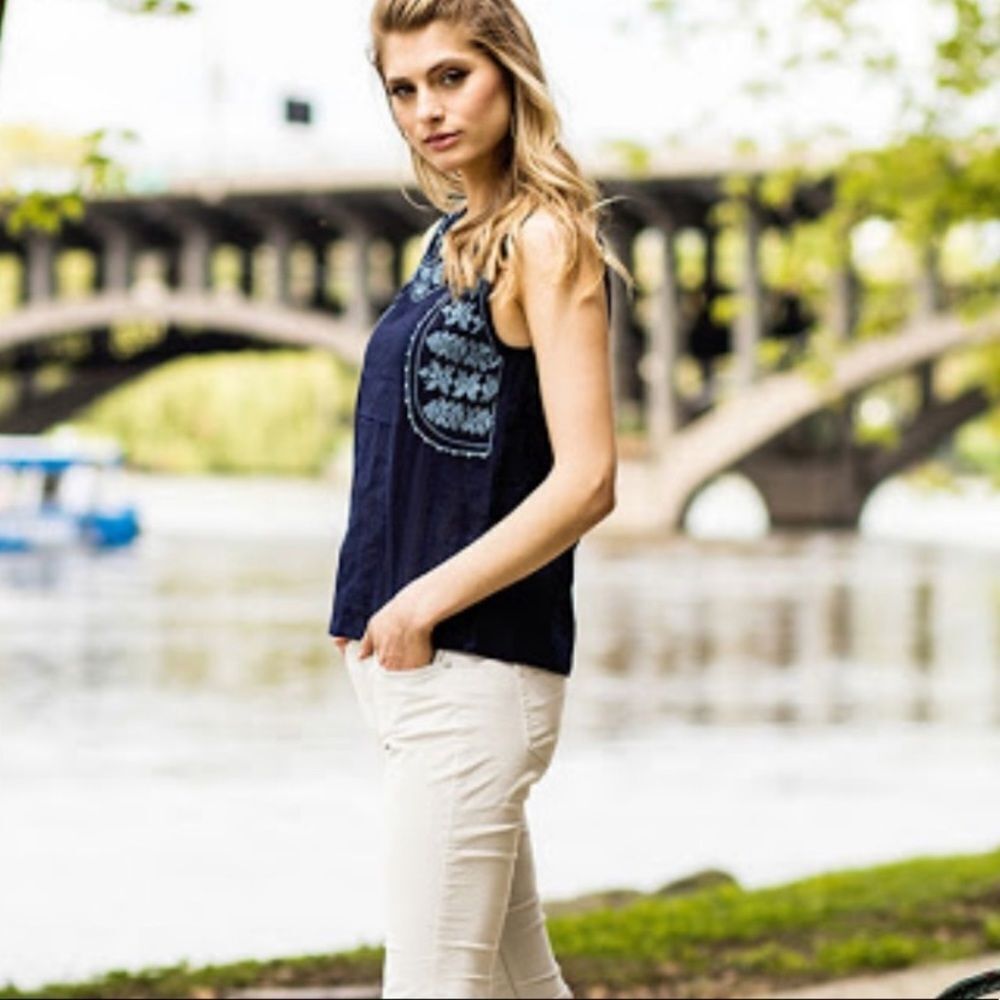 New With Tags Carve Designs Harbour Tank Top in Color Anchor Size‎ Medium